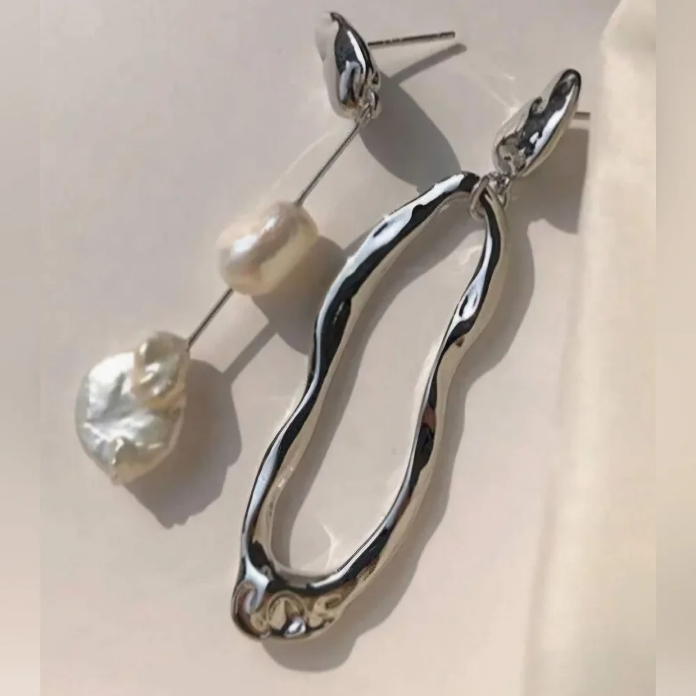 ‼️NEW IN‼️Silver Pearl Drop Earrings+Gift Box 🎁